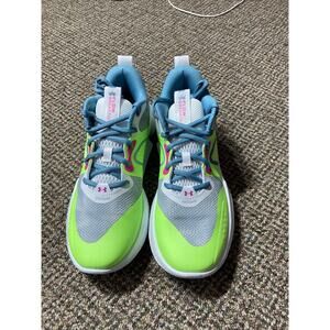 Under Armour Flow Breakthru 3 Basketball Shoes, Womens US Size 9, Lime Green New